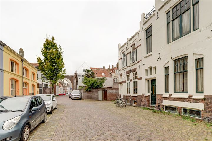 View photo 5 of Nieuwepoortstraat 3