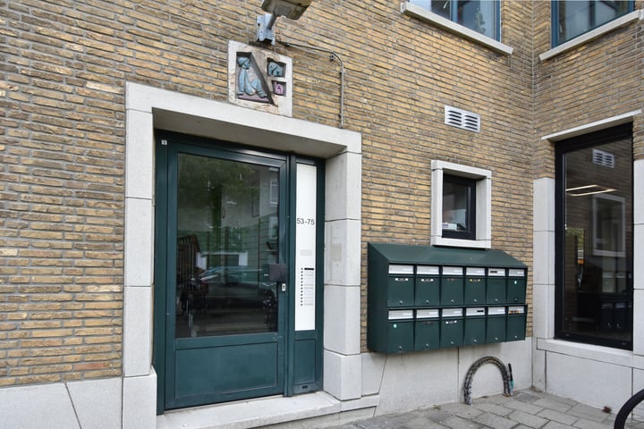 Bekijk foto 34 van Lübeckstraat 71