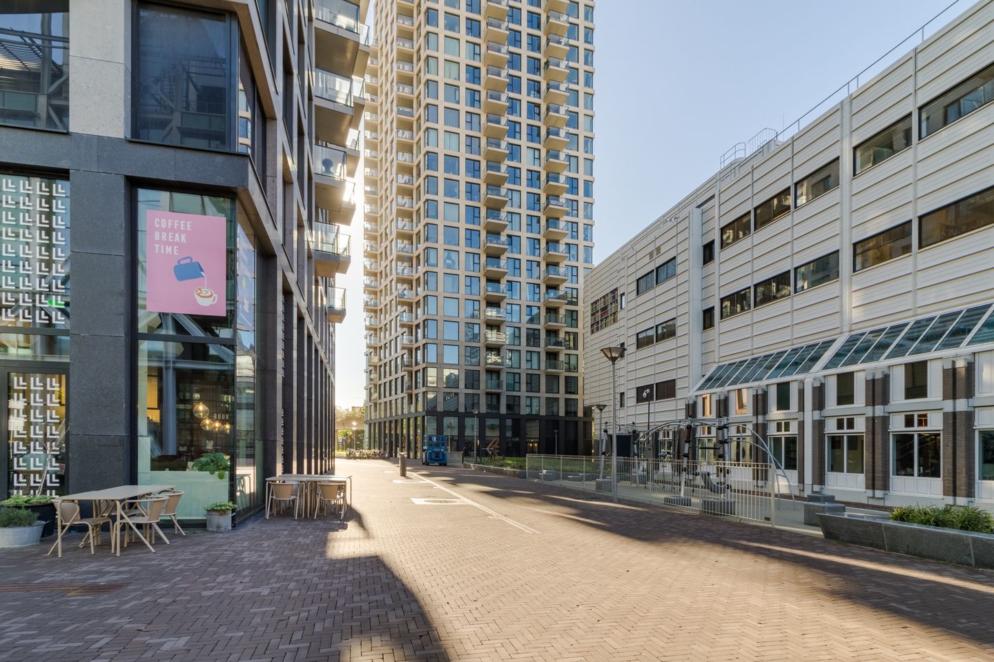 Foto 2 van The Roofs - Grotius II