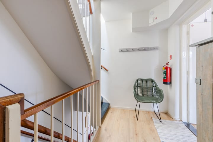 Photo 7 of Voorstraat 81