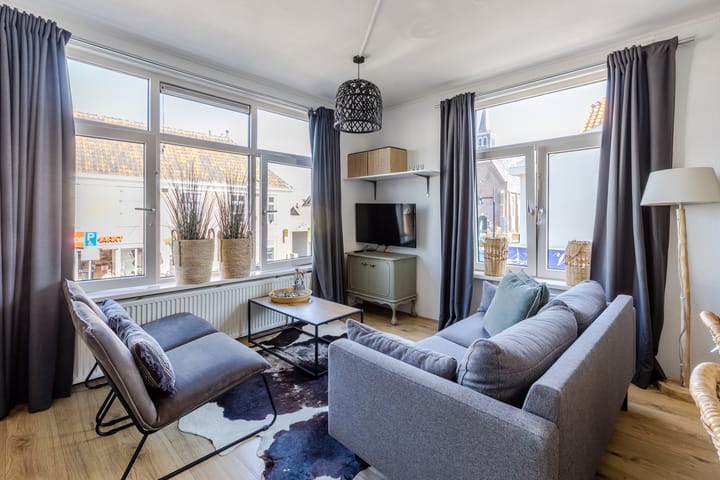 Photo 8 of Voorstraat 81