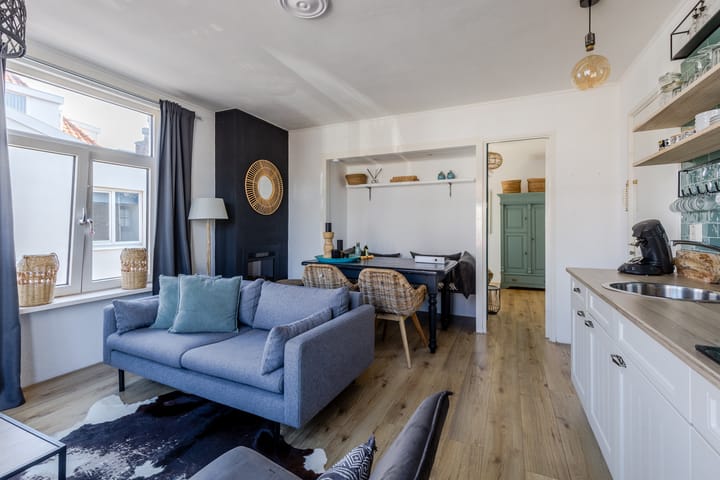 Photo 9 of Voorstraat 81