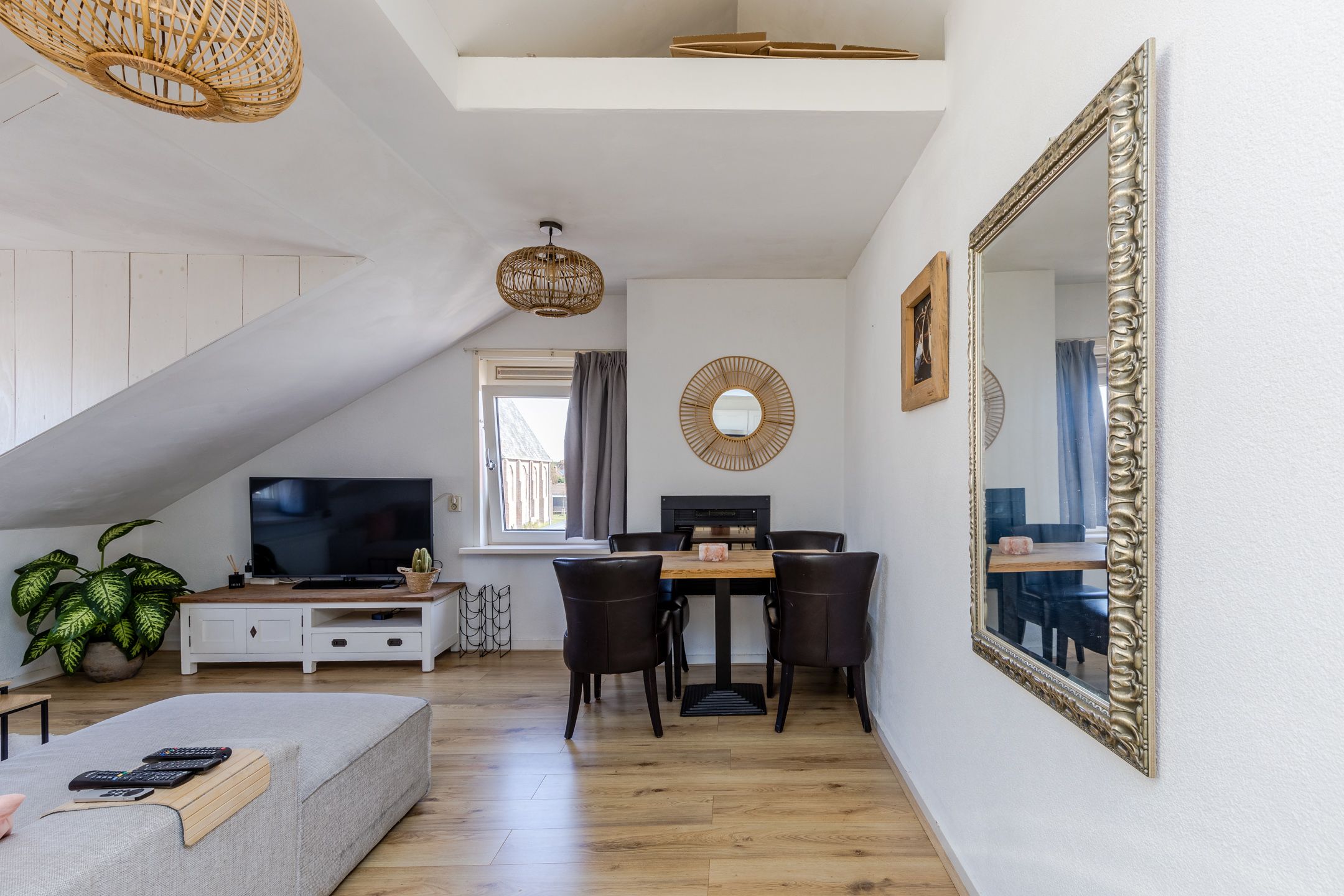 Foto 24 van Voorstraat 81