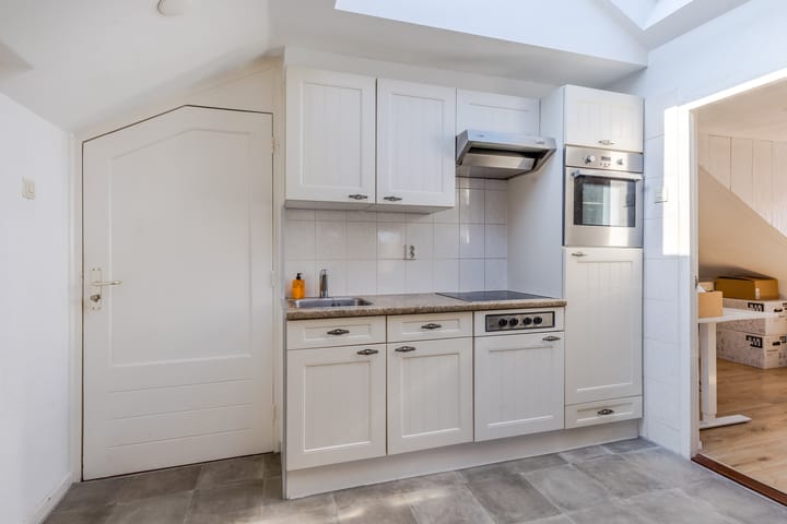 Photo 26 of Voorstraat 81