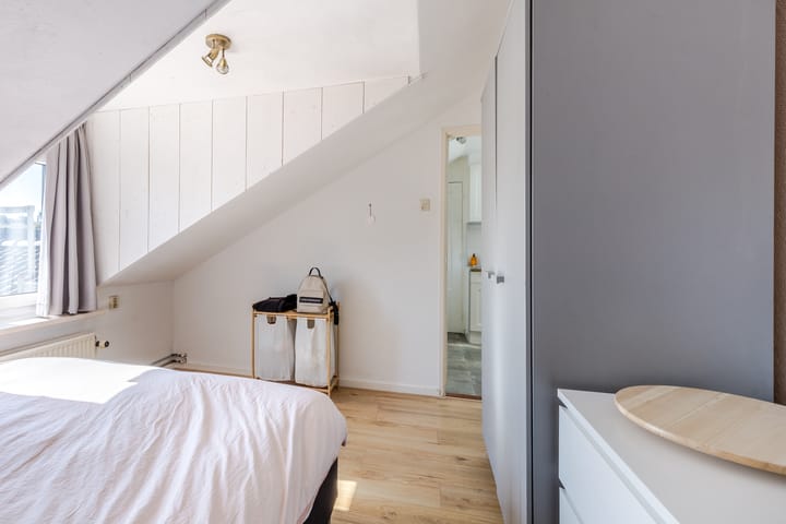 Photo 28 of Voorstraat 81