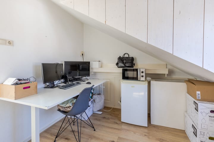 Photo 29 of Voorstraat 81