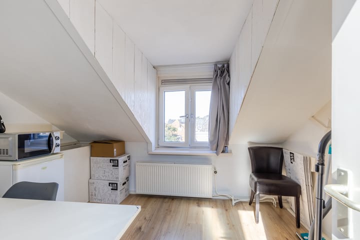 Photo 30 of Voorstraat 81