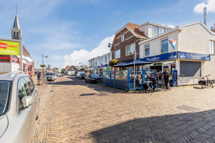 Photo 34 of Voorstraat 81