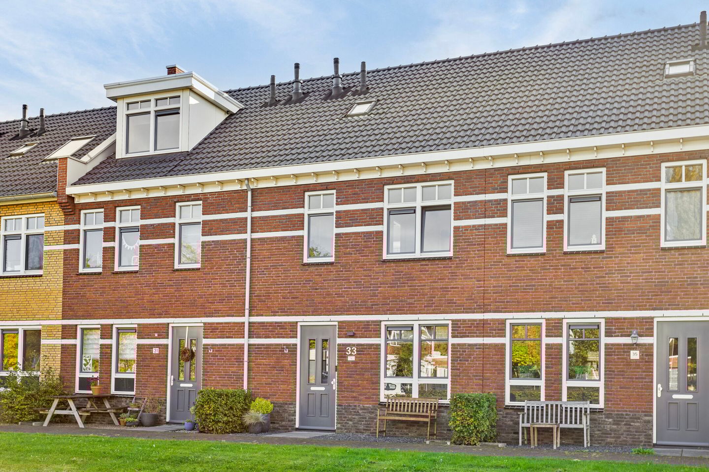 Foto 1 van Tinbergenplantsoen 33