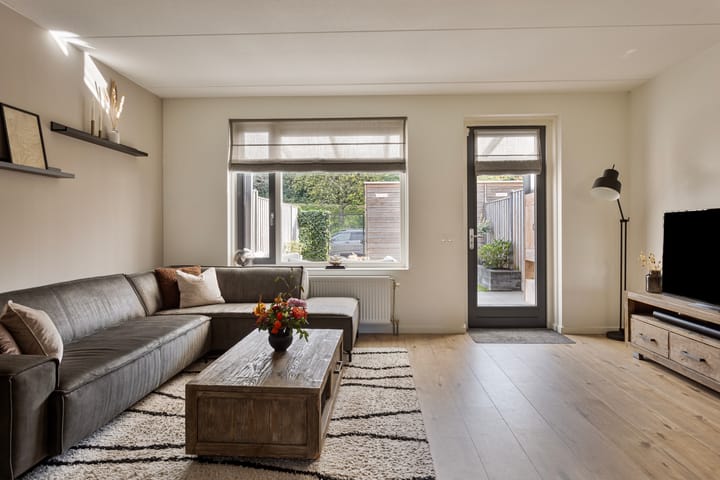 Foto 5 van Tinbergenplantsoen 33