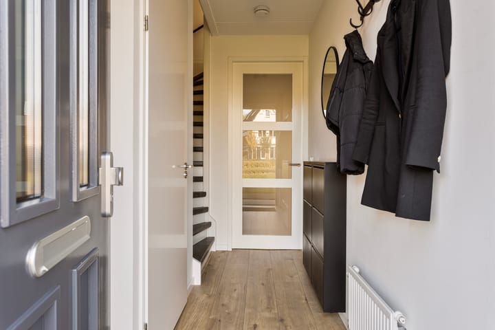 Foto 8 van Tinbergenplantsoen 33