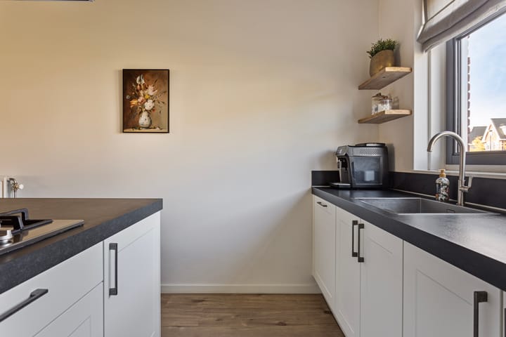 Foto 16 van Tinbergenplantsoen 33