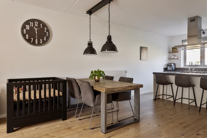 Foto 10 van Tinbergenplantsoen 33