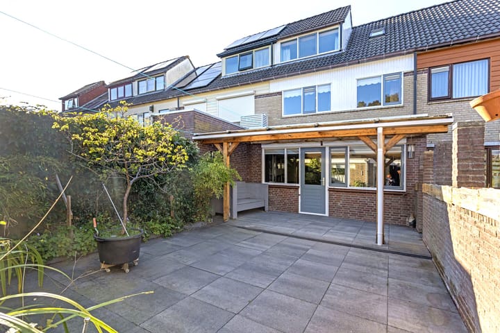 Foto 1 van Bevelandstraat 7