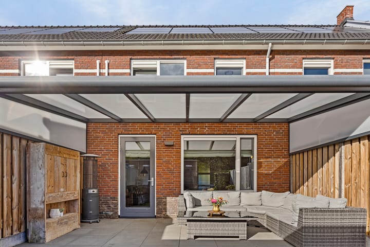 Foto 31 van Tinbergenplantsoen 33