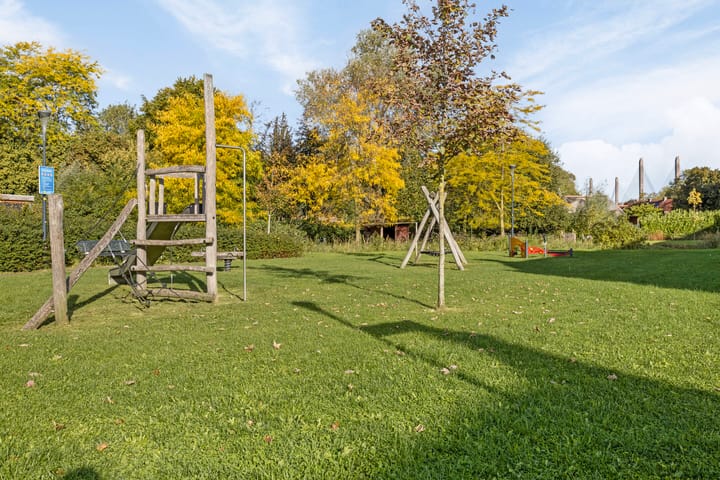 Foto 38 van Tinbergenplantsoen 33