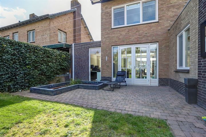 Bekijk foto 46 van Aert Swaensstraat 7