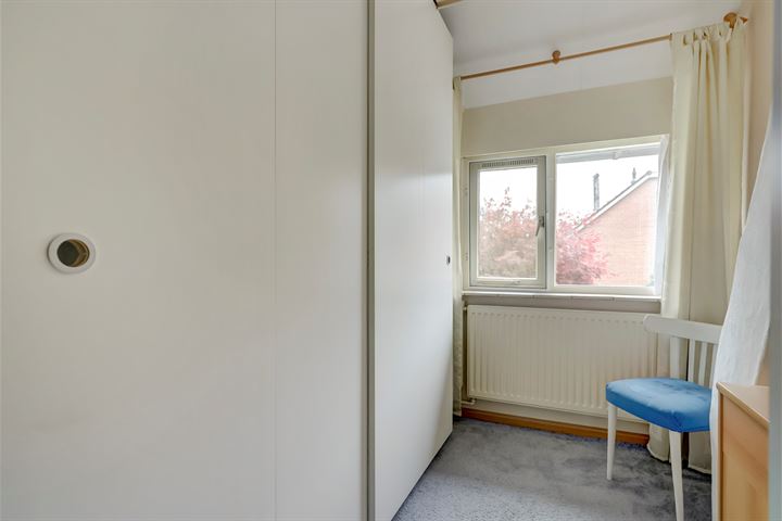 View photo 17 of Lampertheimstraat 12