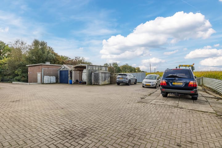 Foto 47 van Coevorderstraatweg 52