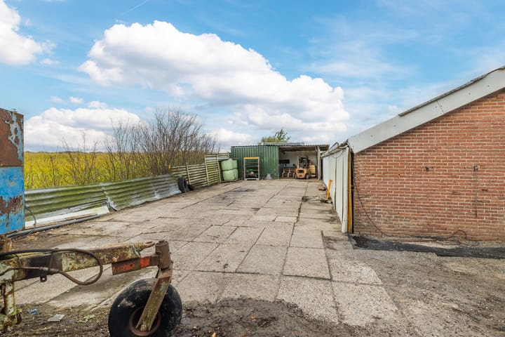 Foto 50 van Coevorderstraatweg 52