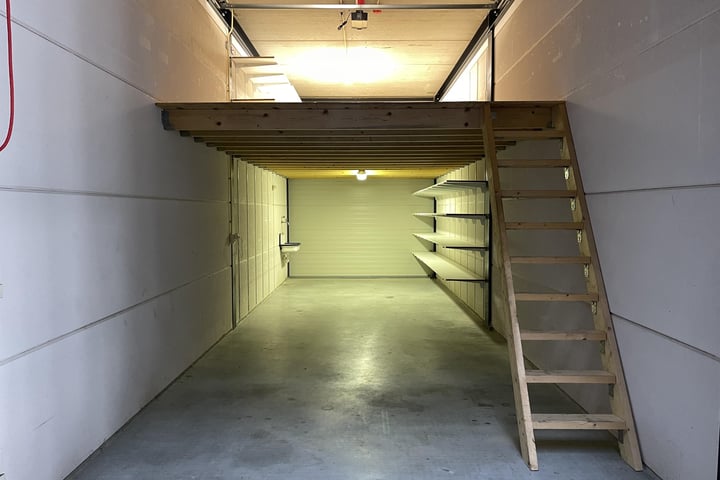Foto 4 van Industrieweg 1