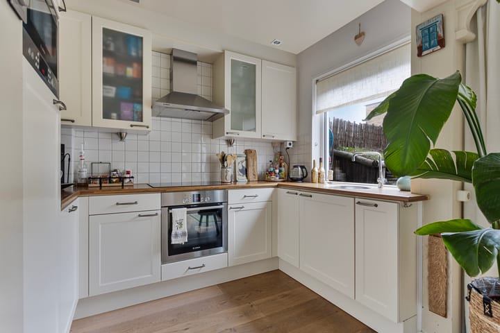 Foto 11 van Augustusbloemweg 21