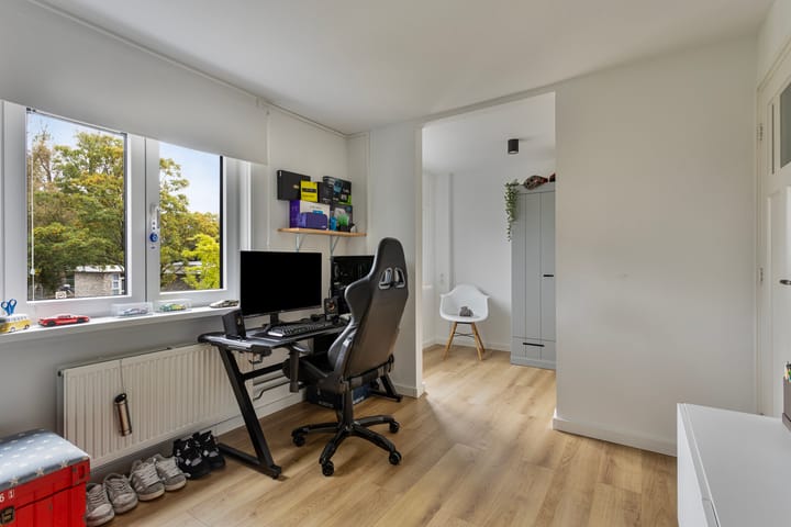 Foto 17 van Augustusbloemweg 21