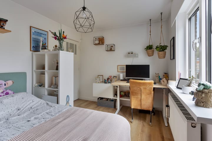 Foto 21 van Augustusbloemweg 21