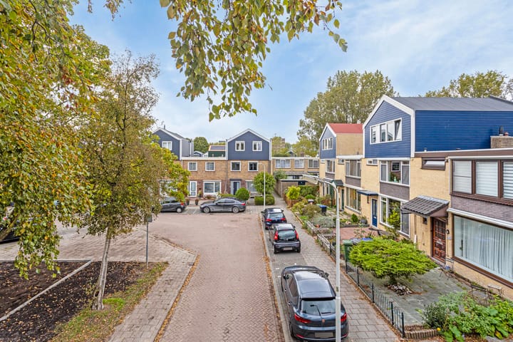 Foto 46 van Augustusbloemweg 21