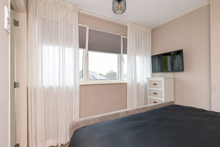 Photo 39 of Pieter Noordelooslaan 31