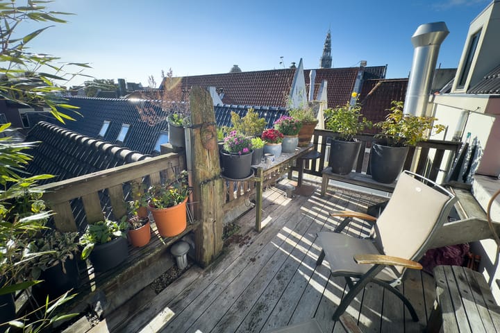 Foto 29 van Warmoesstraat 34-E