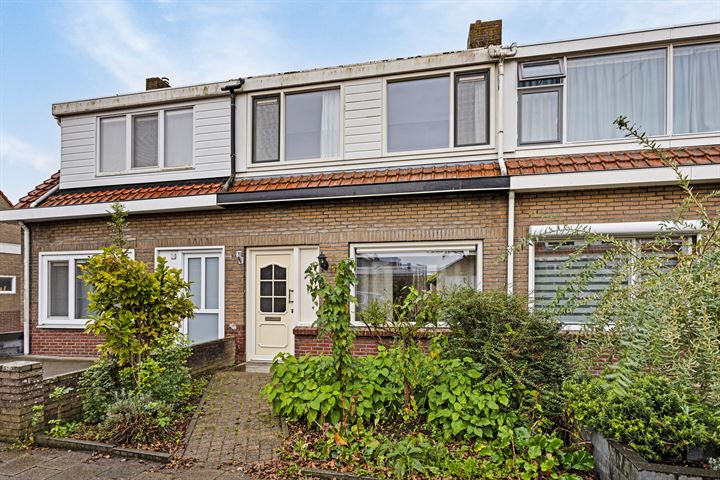 View photo 1 of Zuidvlietstraat 30