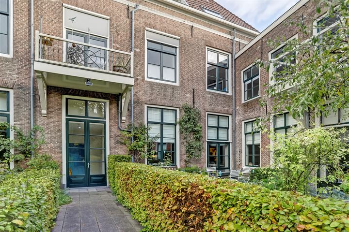 Bekijk foto 31 van Wagenaarstraat 12-E