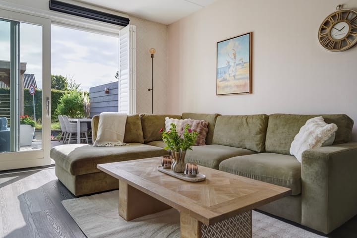 Foto 16 van De Laan van Westlands Roem 48