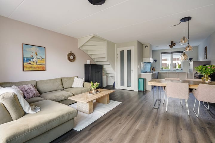 Foto 17 van De Laan van Westlands Roem 48