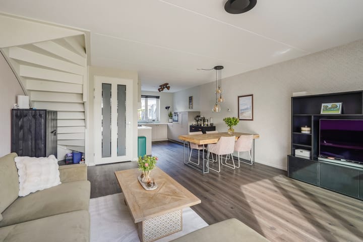 Foto 18 van De Laan van Westlands Roem 48