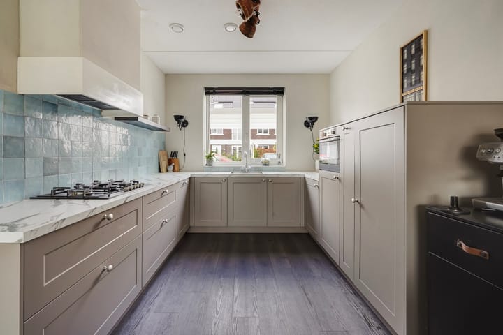 Foto 20 van De Laan van Westlands Roem 48