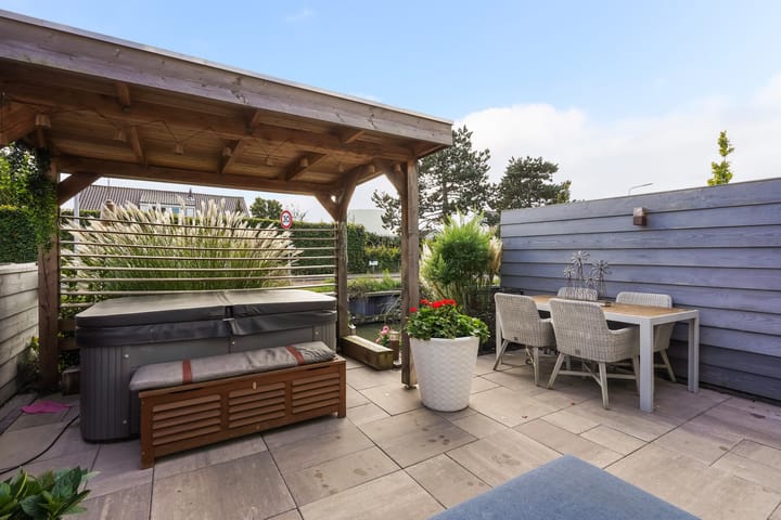 Foto 26 van De Laan van Westlands Roem 48