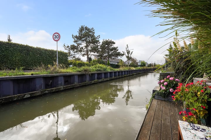 Foto 30 van De Laan van Westlands Roem 48