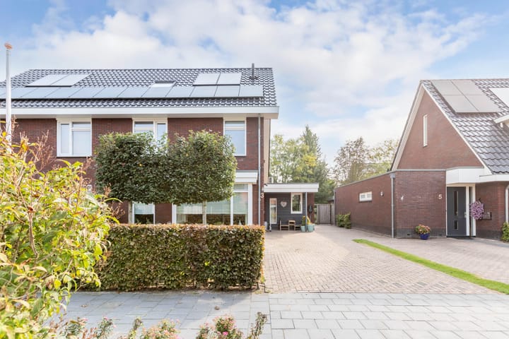 Foto 9 van Einsteinhage 3