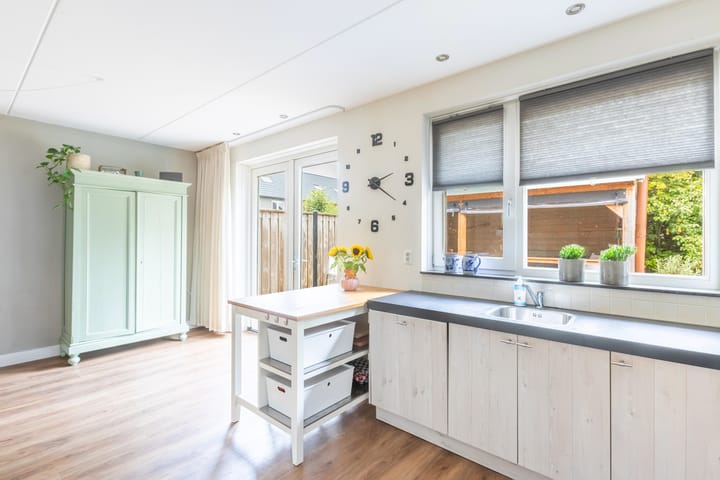 Foto 25 van Einsteinhage 3