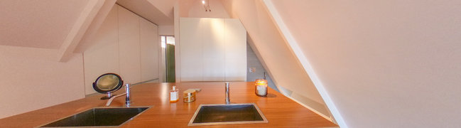 View 360° photo of 2e badkamer of Emmastraat 226