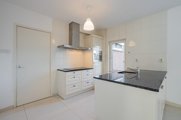 Foto 12 van Jonkheer de Jongestraat 11