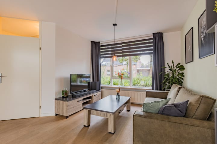 Foto 4 van van Petersheimstraat 20