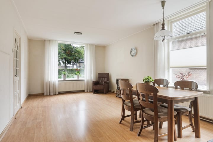 Foto 6 van Stationsweg 17