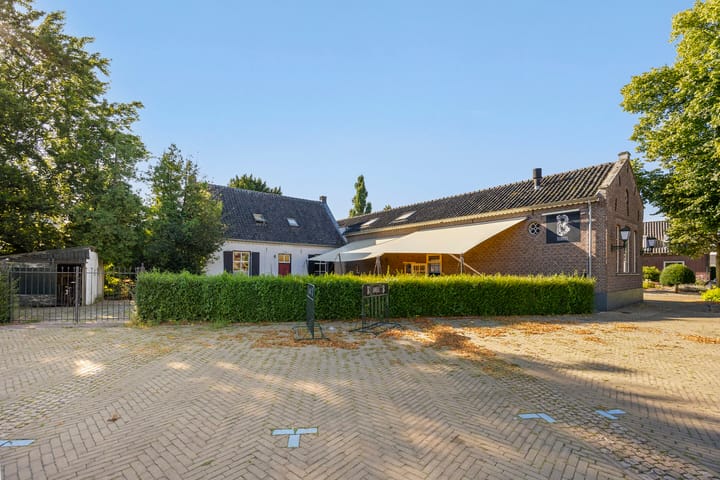 Photo 6 of Kerkplein 12