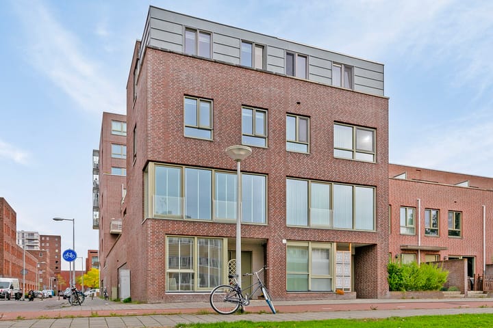 Foto 4 van Albardagracht 98