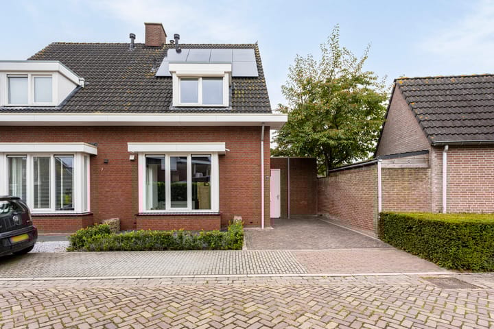 Foto 32 van Pastoor van de Mortelstraat 1