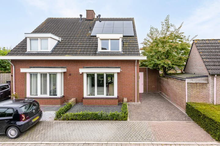 Foto 33 van Pastoor van de Mortelstraat 1