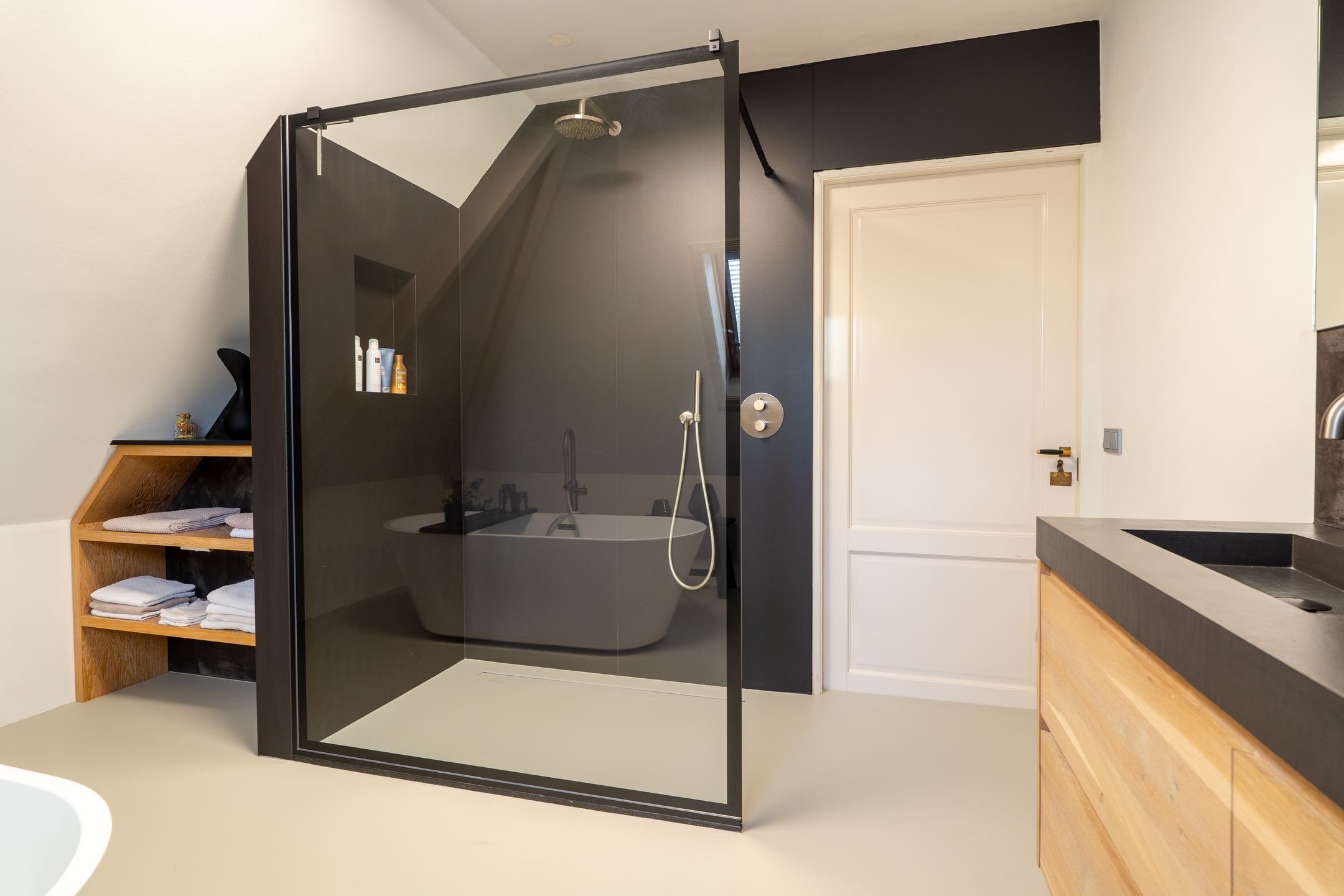 Foto 48 van Rijksstraatweg 354